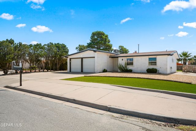 3200 VOSS Drive, El Paso, TX 79936