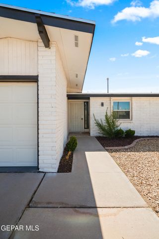 3200 VOSS Drive, El Paso, TX 79936