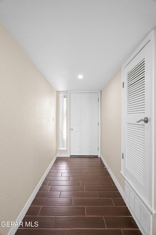 3200 VOSS Drive, El Paso, TX 79936