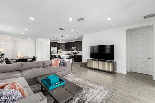 16936 W Royal Palm Road, Waddell, AZ 85355