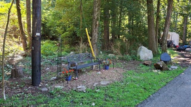 191 Millbrook Rd, Hardwick Twp., NJ 07825