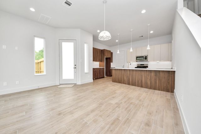 13402 Sombrero Cay Drive, Houston, TX 77047