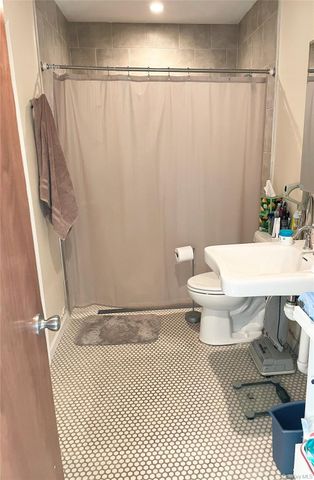 2752 Academy Street, Oceanside, NY 11572