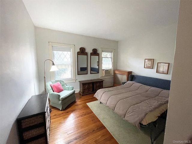 2752 Academy Street, Oceanside, NY 11572