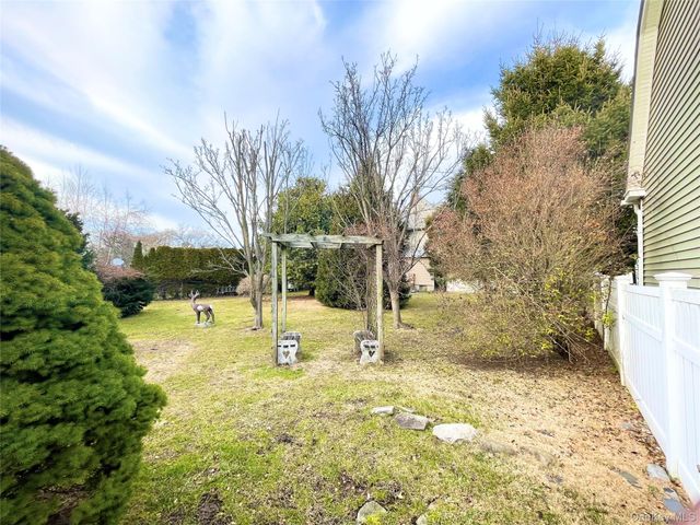 2752 Academy Street, Oceanside, NY 11572