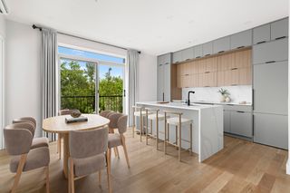 831 KNICKERBOCKER Avenue # 2F, New York City, NY 11207