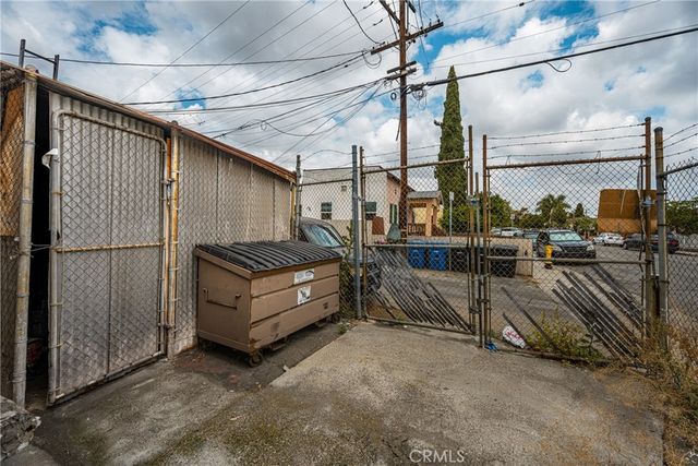 4863 Telegraph Road, Los Angeles, CA 90022