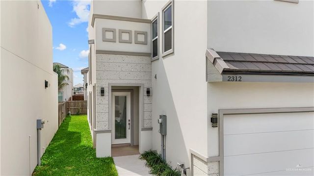 2312 Corales Street, Mission, TX 78573