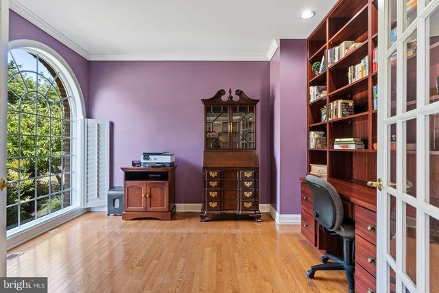 33 EMLYN LANE, Mechanicsburg, PA 17055