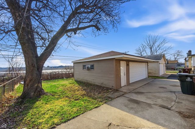 16743 Butterfield Drive, Country Club Hills, IL 60478