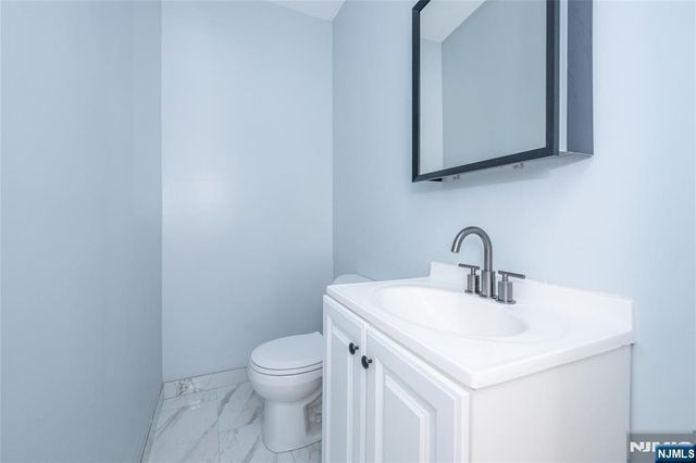 159 Grant Avenue, Roselle Park, NJ 07204