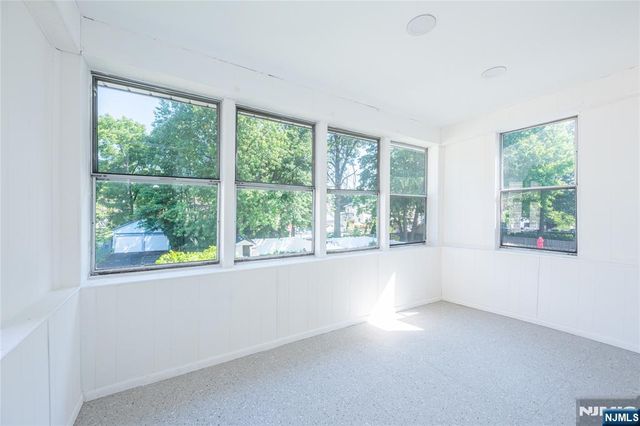 159 Grant Avenue, Roselle Park, NJ 07204