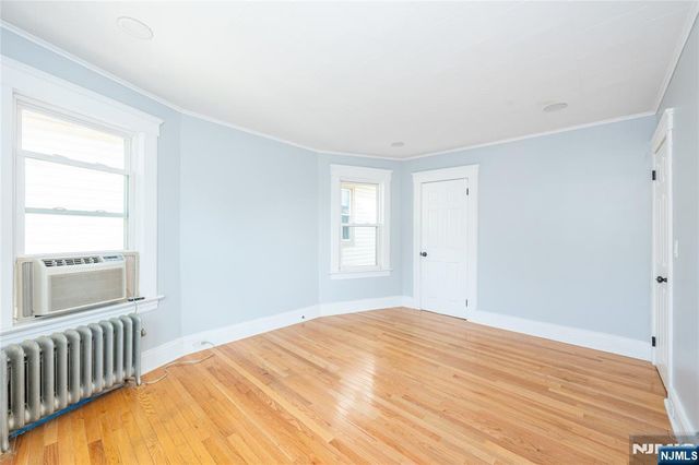 159 Grant Avenue, Roselle Park, NJ 07204