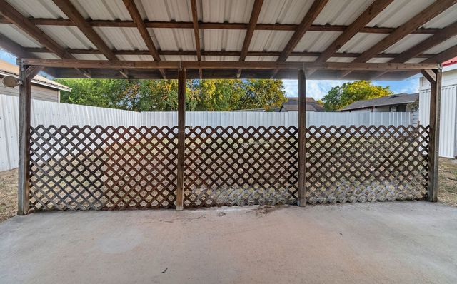 8615 Ronnie Street, White Settlement, TX 76108