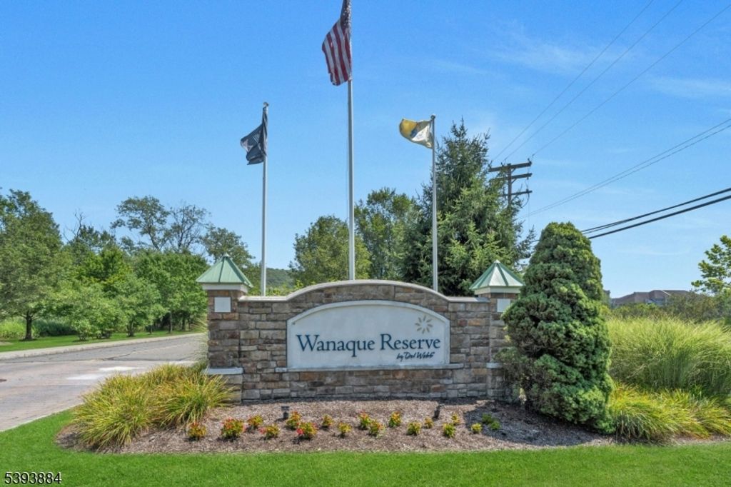 1319 Warrens Way, Wanaque Boro, NJ 07465
