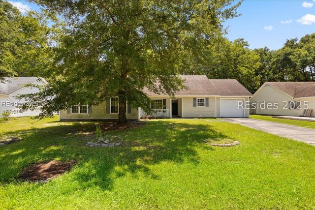 7 Wellena Ct, Beaufort, SC 29906