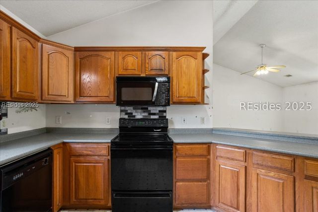 7 Wellena Ct, Beaufort, SC 29906