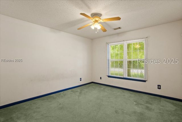 7 Wellena Ct, Beaufort, SC 29906