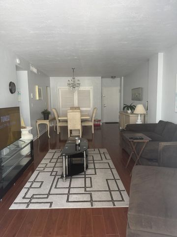 3001 S Ocean Drive, Hollywood, FL 33019