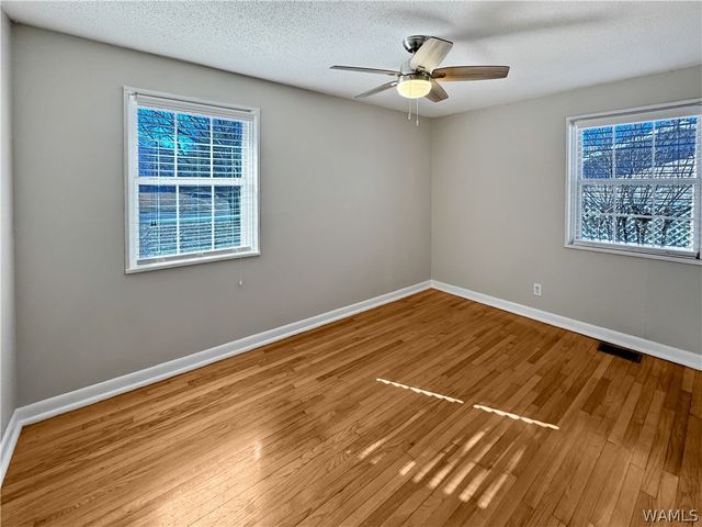 1402 14th E, Tuscaloosa, AL 35404