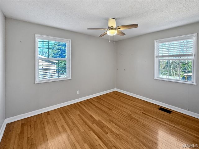 1402 14th E, Tuscaloosa, AL 35404