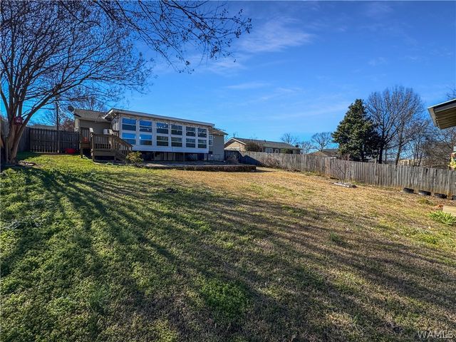 1402 14th E, Tuscaloosa, AL 35404