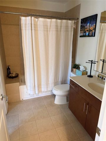 1009 ELMWOOD STREET 1009, Orlando, FL 32801