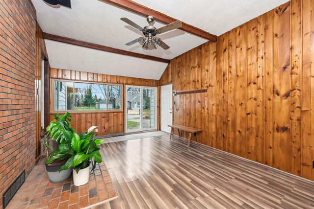 1603 Friendly Avenue, Portage, MI 49002