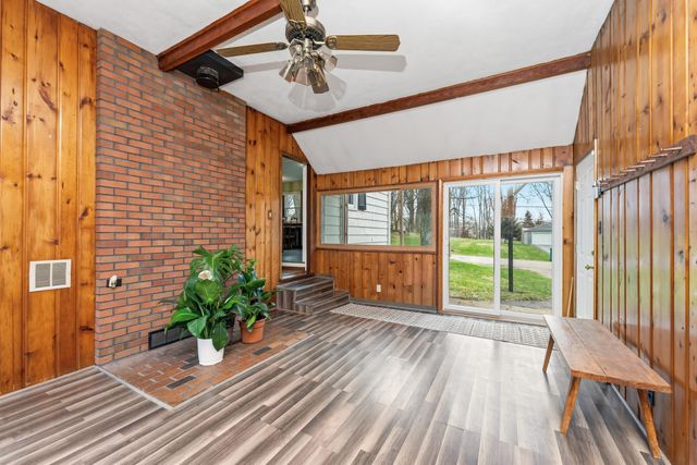 1603 Friendly Avenue, Portage, MI 49002