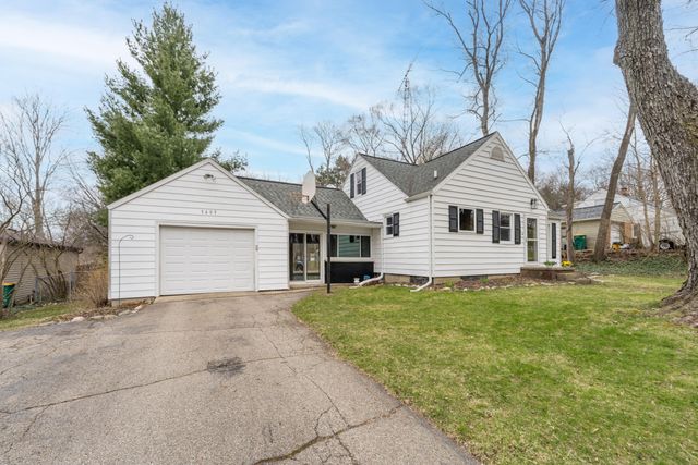 1603 Friendly Avenue, Portage, MI 49002