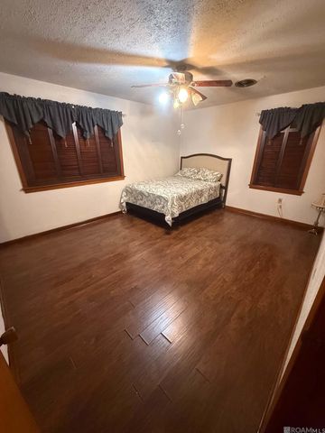 4453 Gibbens Payne Ave, Baker, LA 70714