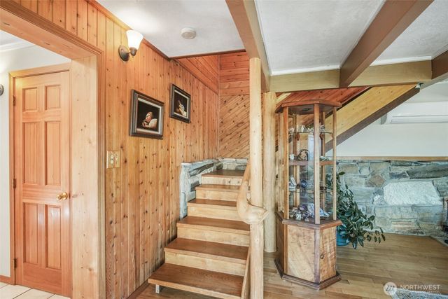 289 Long and Winding Road, Randle, WA 98377