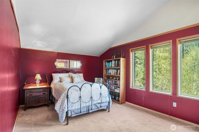 289 Long and Winding Road, Randle, WA 98377