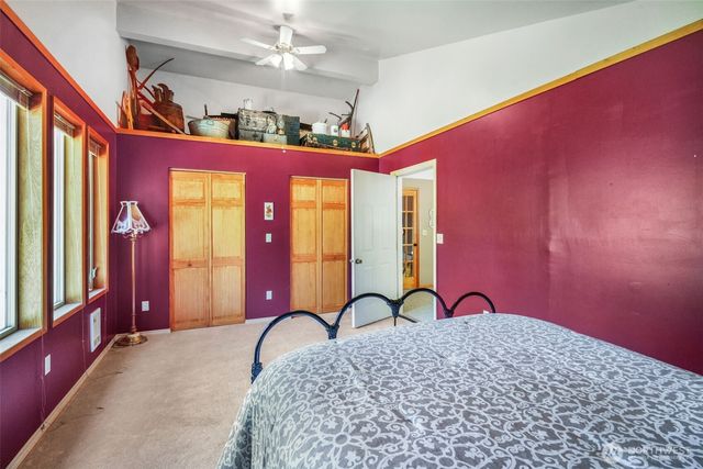 289 Long and Winding Road, Randle, WA 98377