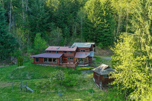 289 Long and Winding Road, Randle, WA 98377