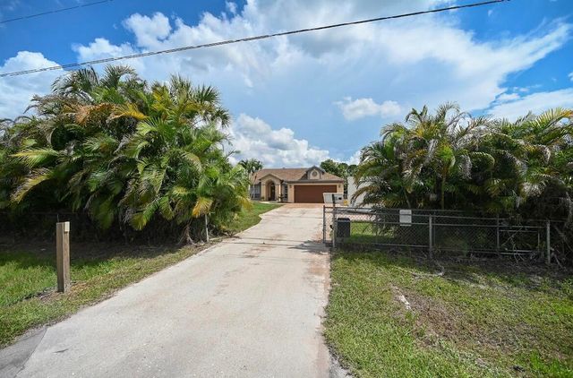 14918 92nd Court N, West Palm Beach, FL 33412
