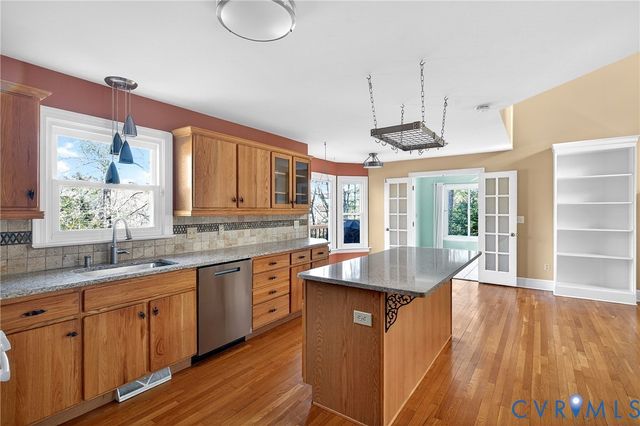 14406 Fox Knoll Dr, South Chesterfield, VA 23834