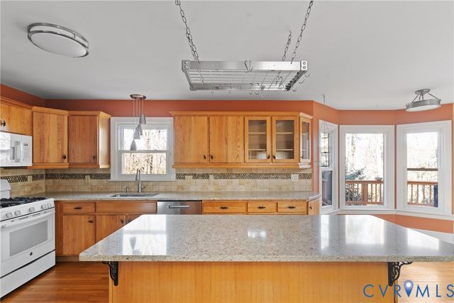 14406 Fox Knoll Dr, South Chesterfield, VA 23834