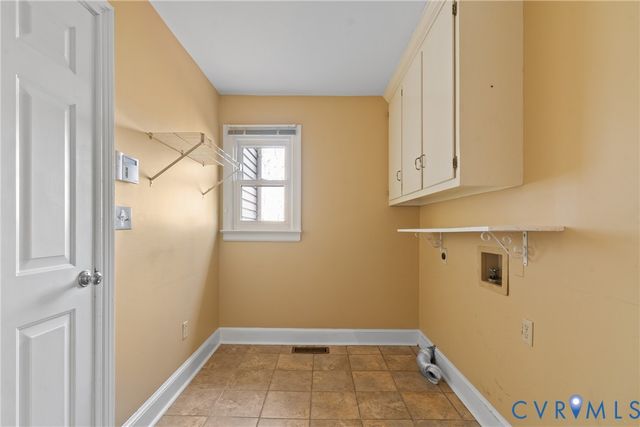 14406 Fox Knoll Dr, South Chesterfield, VA 23834