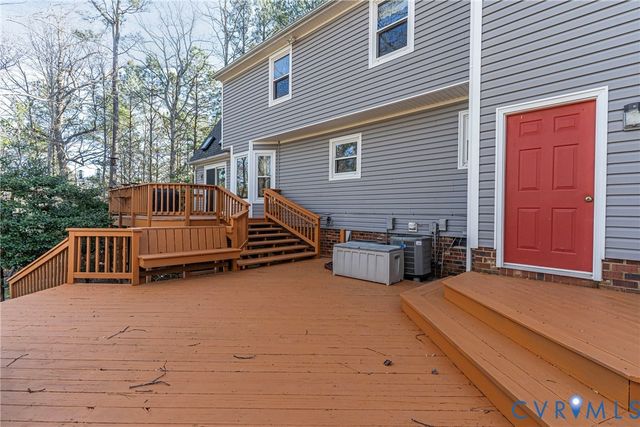 14406 Fox Knoll Dr, South Chesterfield, VA 23834