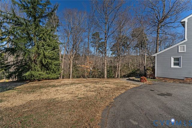 14406 Fox Knoll Dr, South Chesterfield, VA 23834
