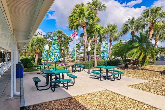 4908 5TH A STREET E, Bradenton, FL 34203
