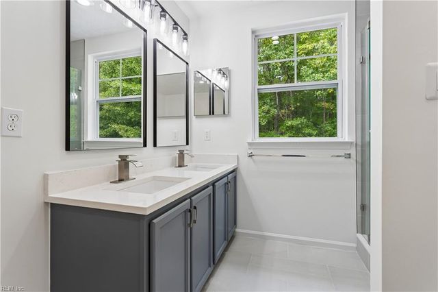 125 Brightwood TER, Yorktown, VA 23690