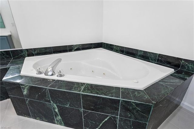125 Brightwood TER, Yorktown, VA 23690