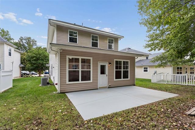 125 Brightwood TER, Yorktown, VA 23690