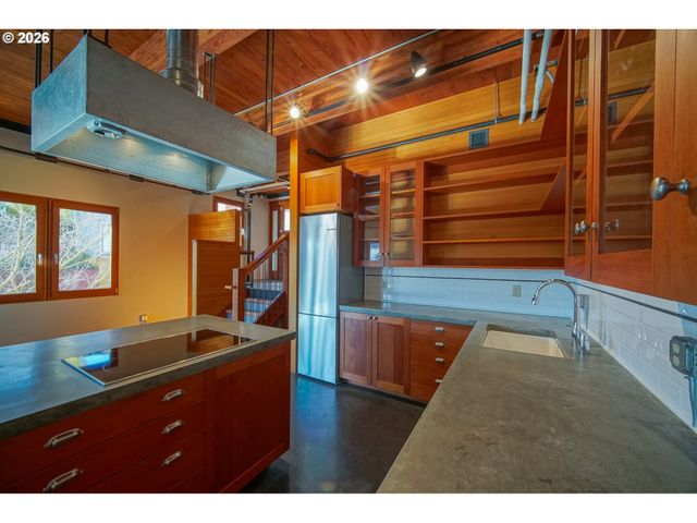 321 MILL St 5, Eugene, OR 97401