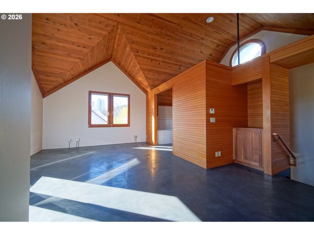 321 MILL St 5, Eugene, OR 97401