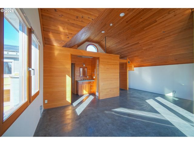 321 MILL St 5, Eugene, OR 97401