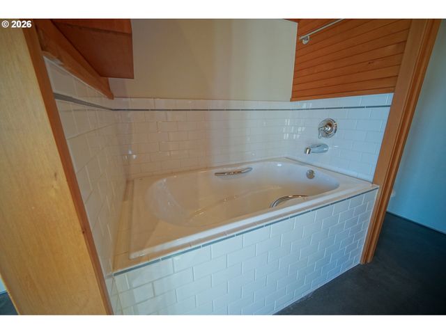 321 MILL St 5, Eugene, OR 97401