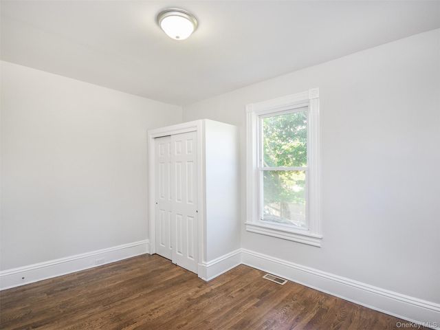 114 Sea Cliff Avenue apt. 1, Glen Cove, NY 11542
